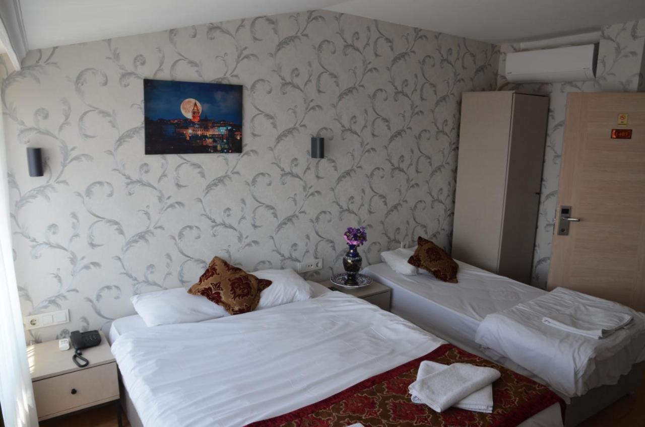 The Reina Hotel Istanboel Buitenkant foto