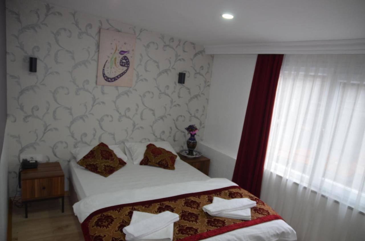 The Reina Hotel Istanboel Buitenkant foto